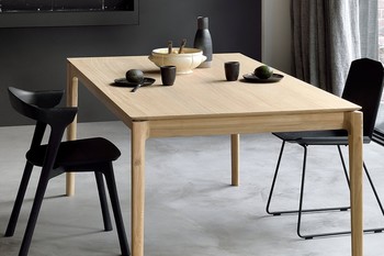 Bok eetkamertafel